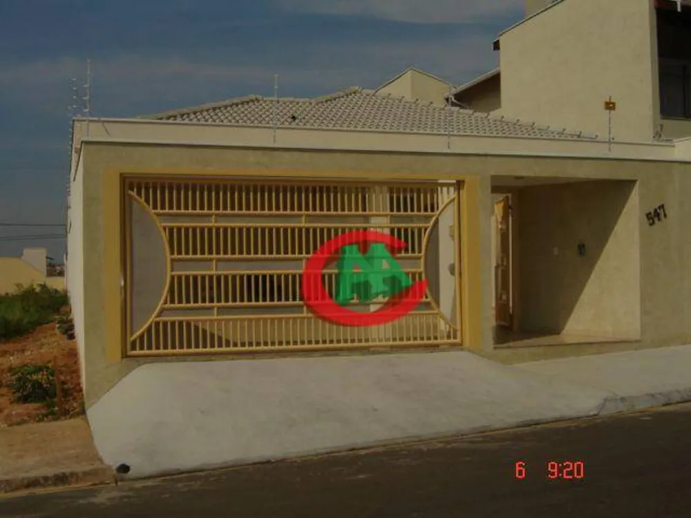 Casa, 3 quartos, 190 m² - Foto 1