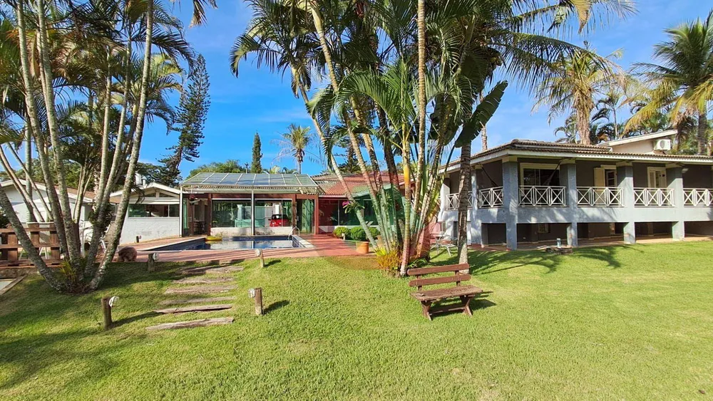 Chácara, 3 quartos, 2800 m² - Foto 1