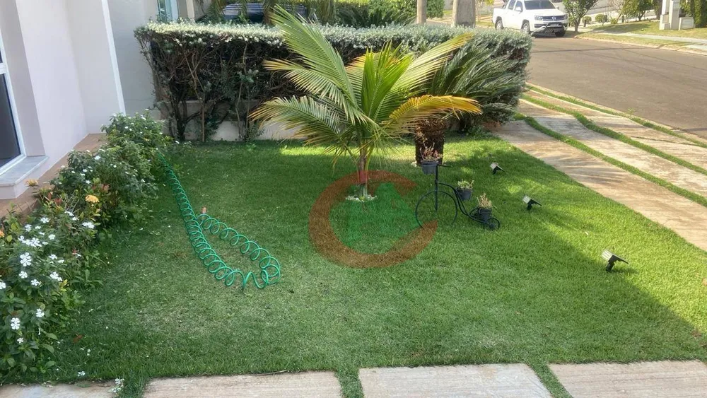 Casa, 3 quartos, 229 m² - Foto 2