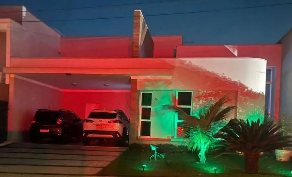 Casa, 3 quartos, 229 m² - Foto 1