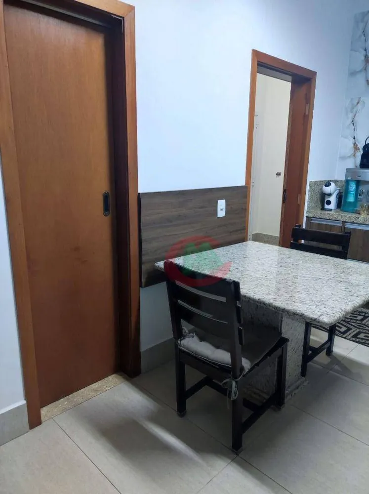 Casa, 3 quartos, 229 m² - Foto 5