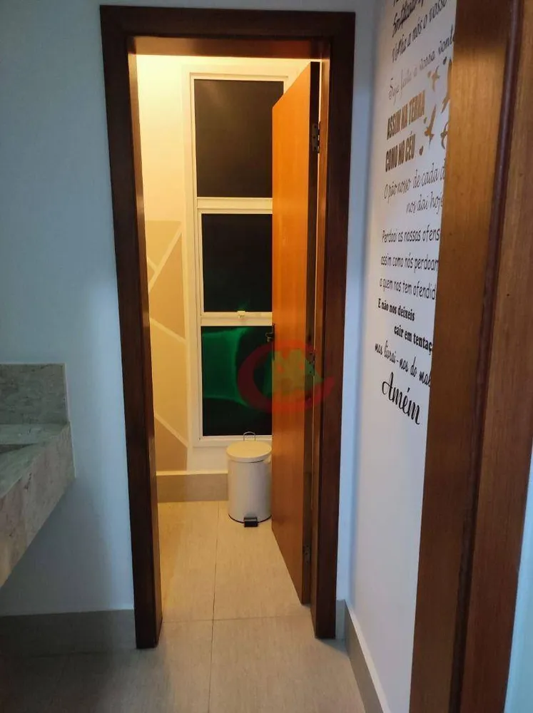 Casa, 3 quartos, 229 m² - Foto 8