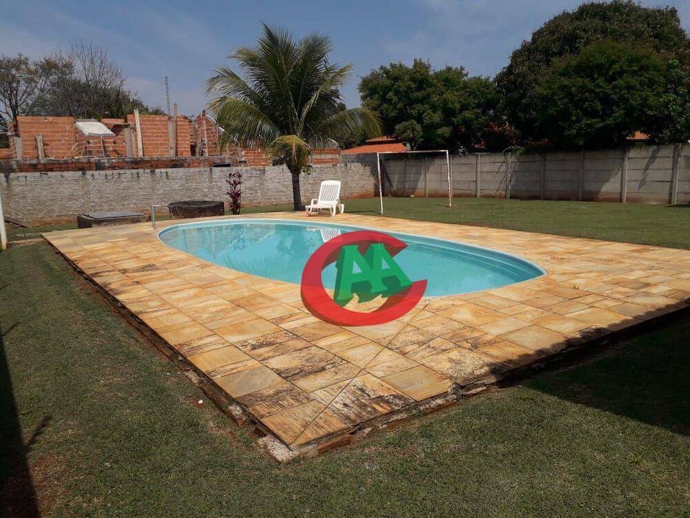 Chácara, 4 quartos, 1000 m² - Foto 1