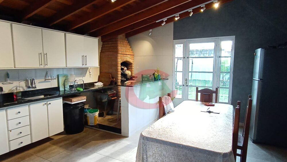 Sobrado à venda com 3 quartos, 185m² - Foto 14