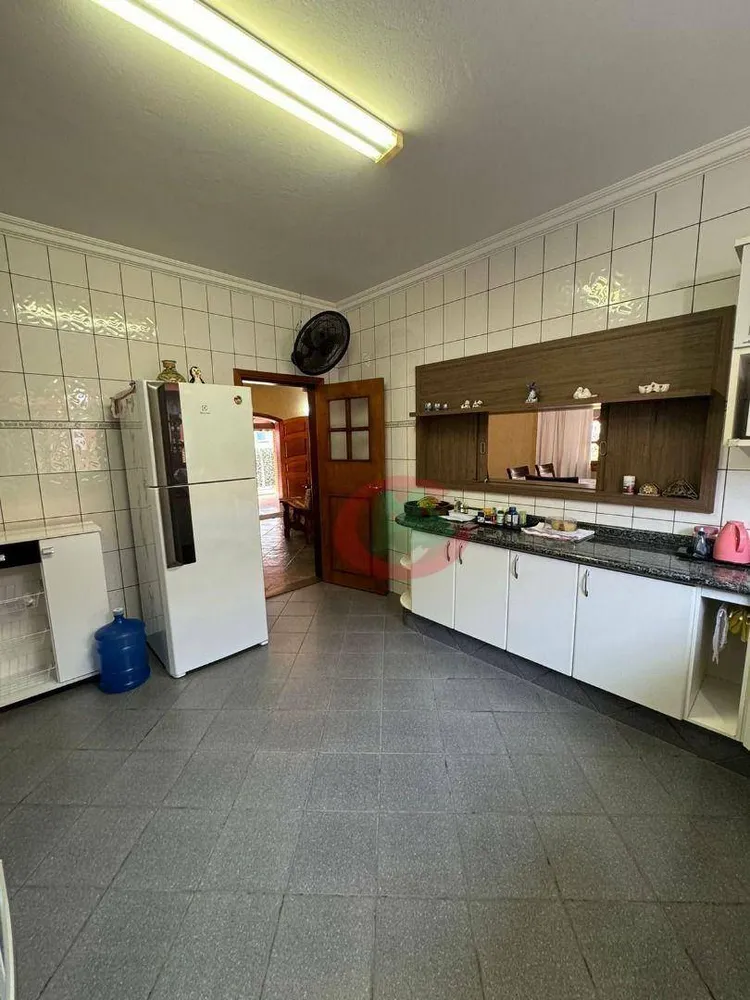 Chácara, 3 quartos, 1000 m² - Foto 4
