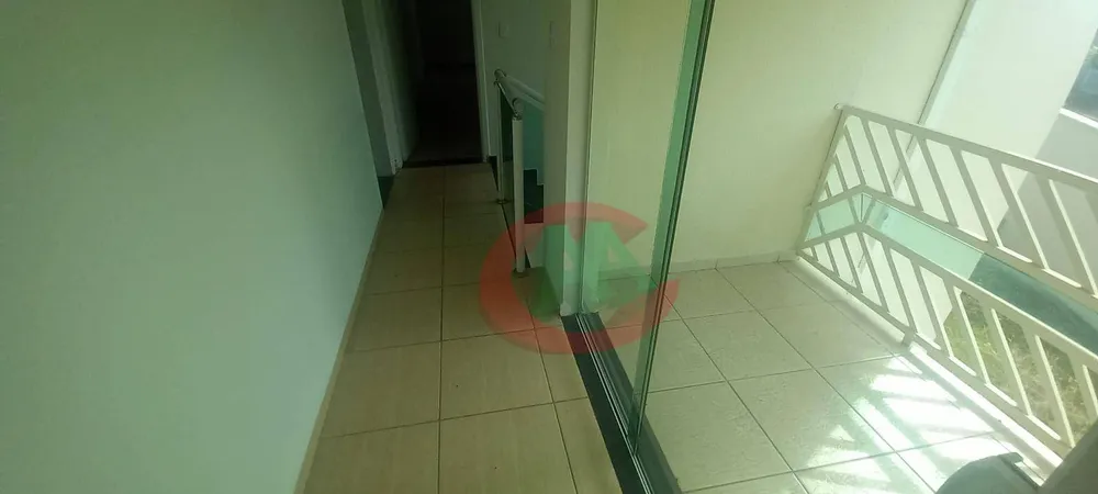 Sobrado, 3 quartos, 182 m² - Foto 1