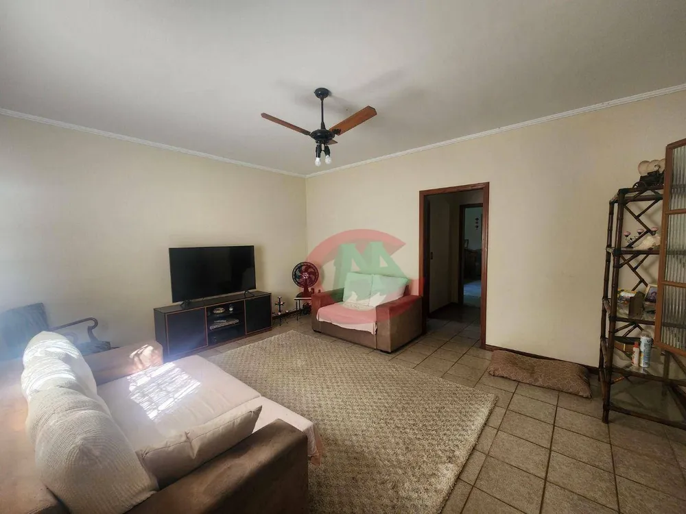 Chácara, 3 quartos, 2000 m² - Foto 4