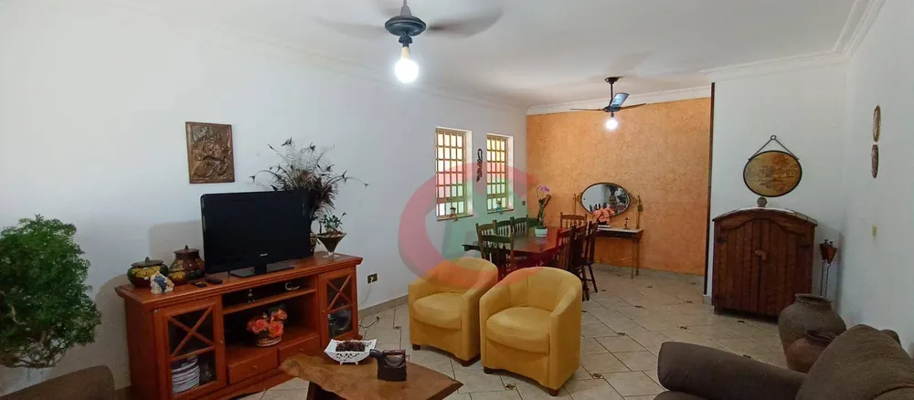 Chácara, 4 quartos, 3030 m² - Foto 3