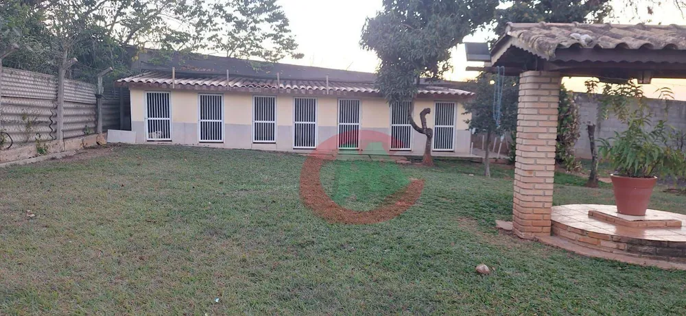 Chácara, 4 quartos, 3030 m² - Foto 9