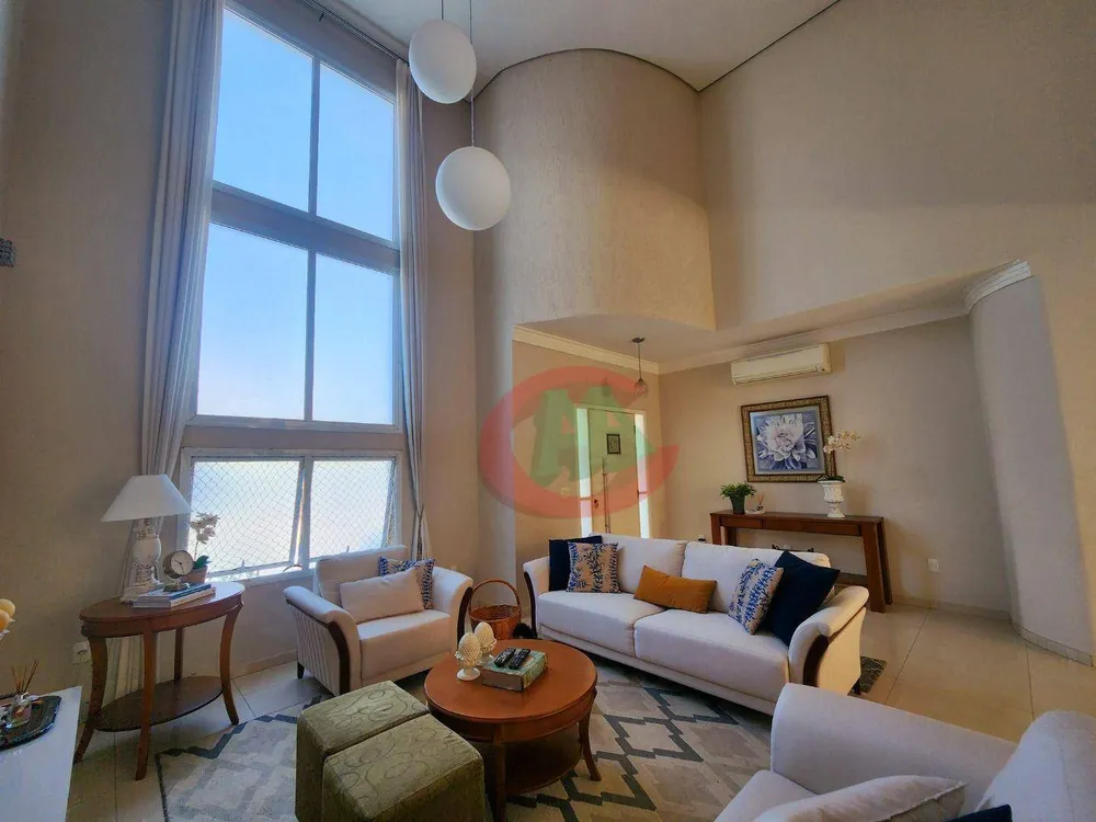 Sobrado, 3 quartos, 318 m² - Foto 2