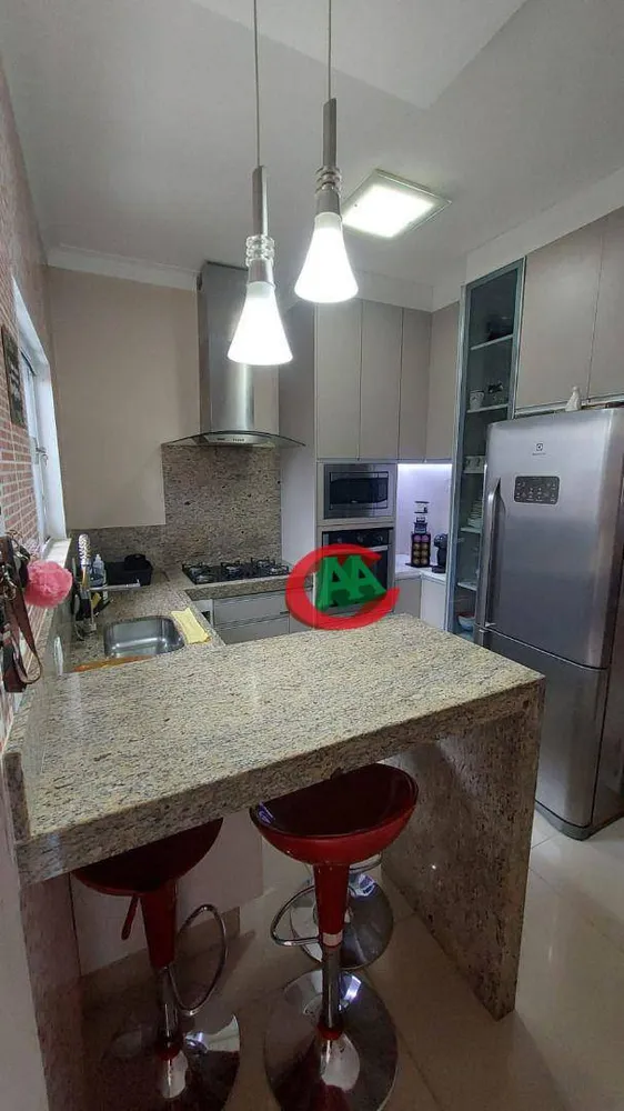 Casa, 3 quartos, 162 m² - Foto 2