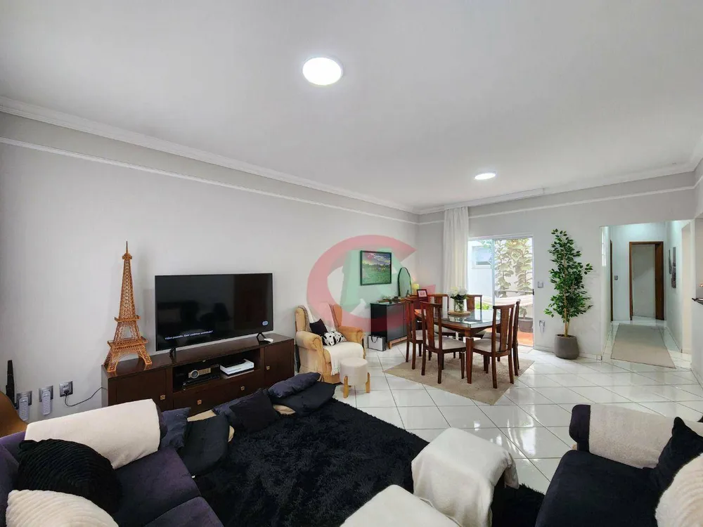Casa, 3 quartos, 157 m² - Foto 6