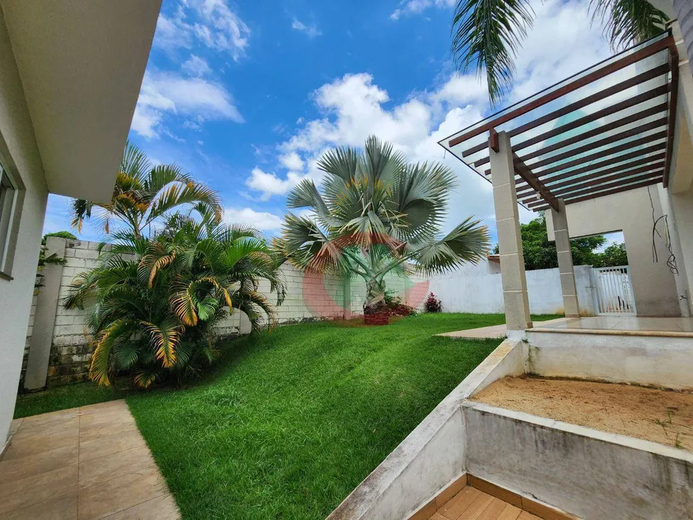 Chácara, 4 quartos, 2850 m² - Foto 1
