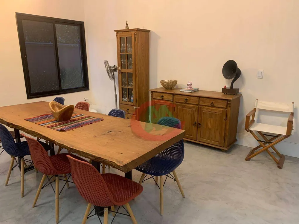 Sobrado, 3 quartos, 237 m² - Foto 2