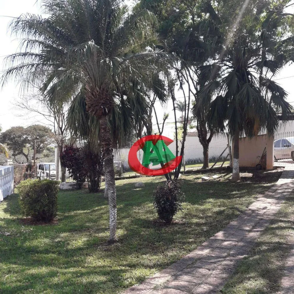 Chácara, 3 quartos, 2500 m² - Foto 2