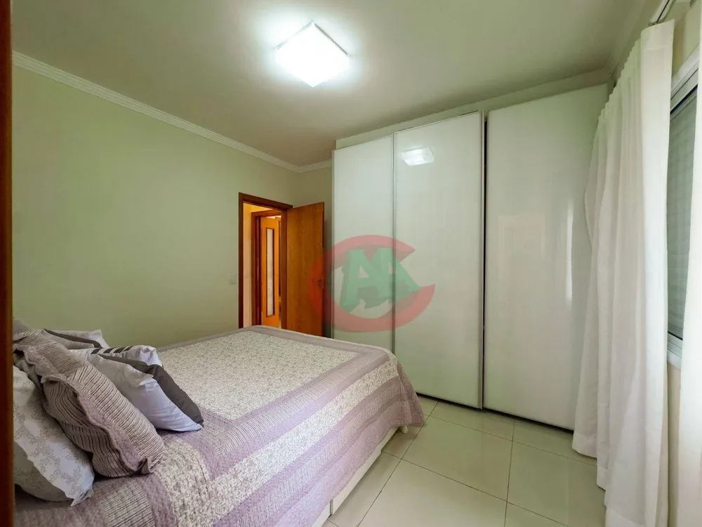 Chácara, 3 quartos, 1000 m² - Foto 1