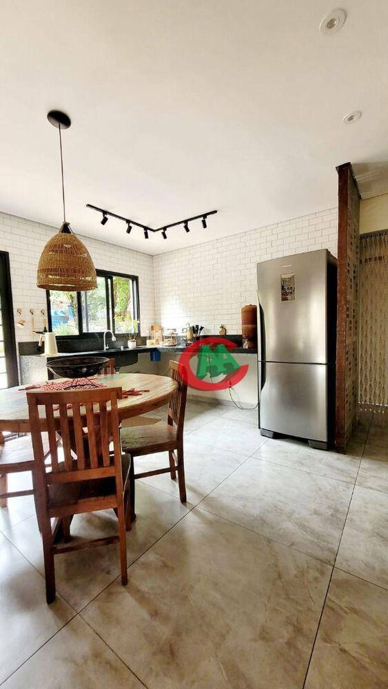 Chácara à venda com 3 quartos, 210m² - Foto 12