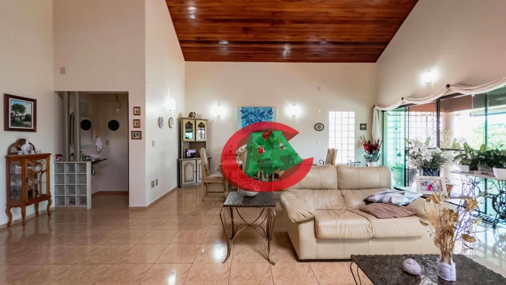 Chácara, 5 quartos, 2500 m² - Foto 1