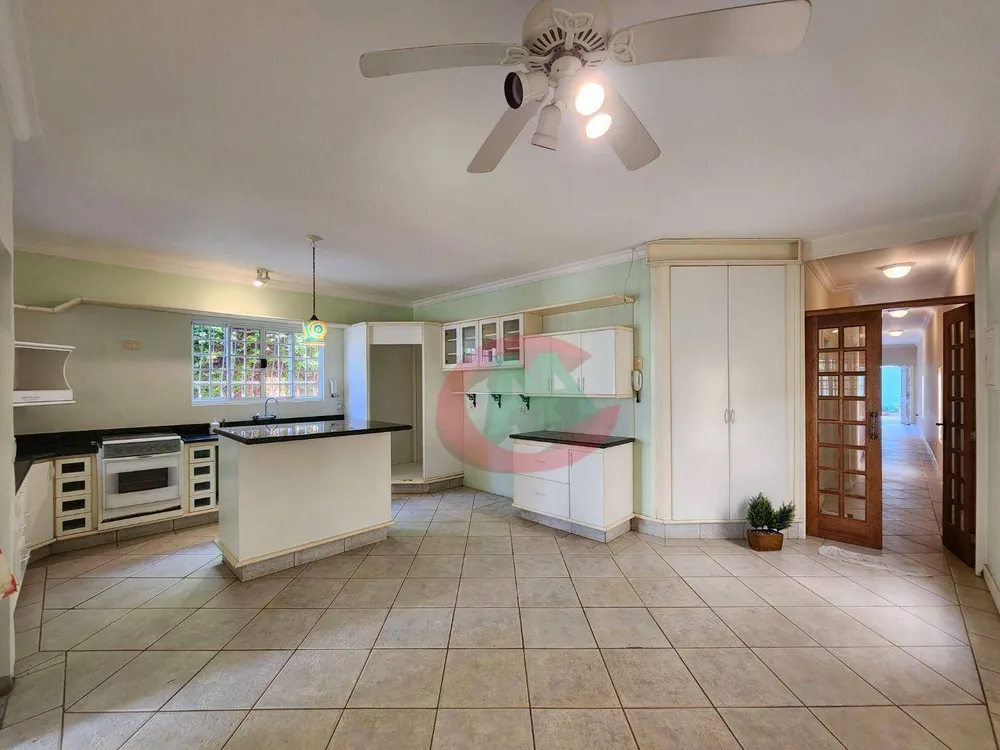 Casa, 3 quartos, 222 m² - Foto 10