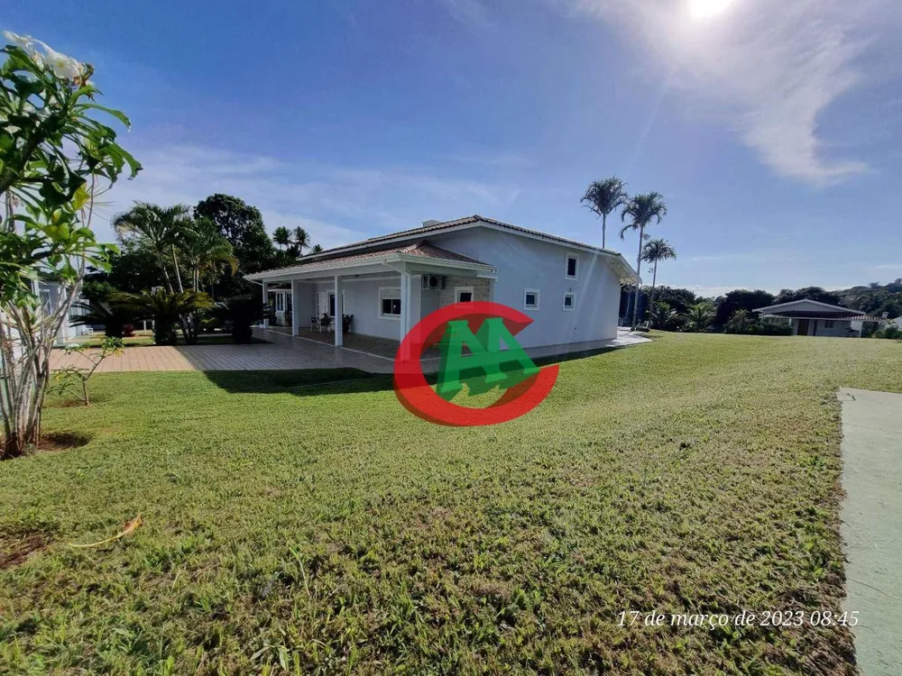 Chácara, 4 quartos, 3000 m² - Foto 1