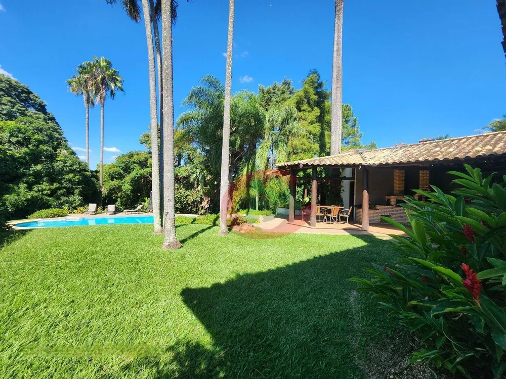 Chácara, 4 quartos, 3300 m² - Foto 1