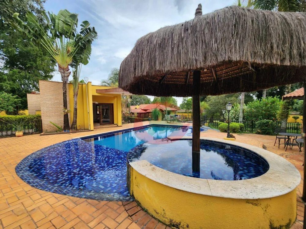 Chácara, 4 quartos, 6000 m² - Foto 1