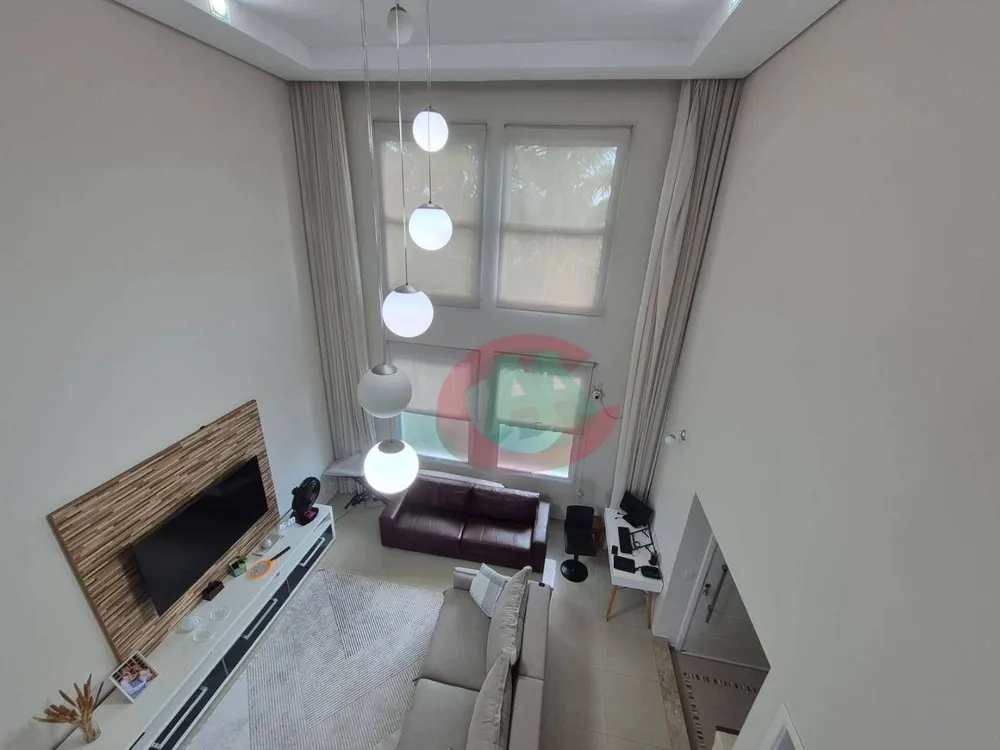 Sobrado, 3 quartos, 254 m² - Foto 1