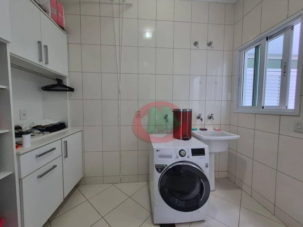 Sobrado, 3 quartos, 254 m² - Foto 2
