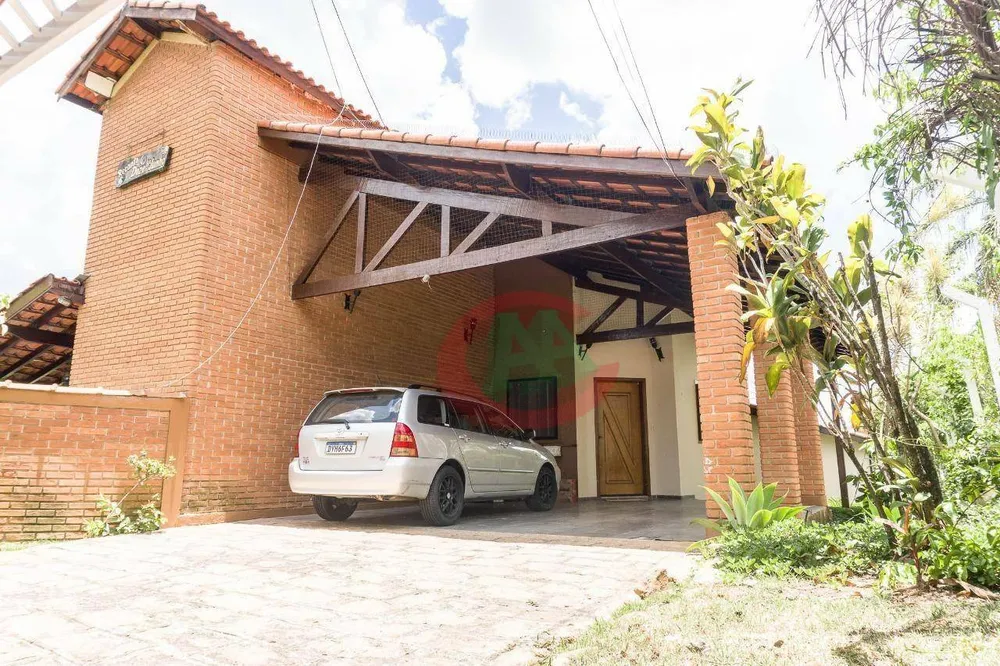 Chácara, 4 quartos, 1000 m² - Foto 1