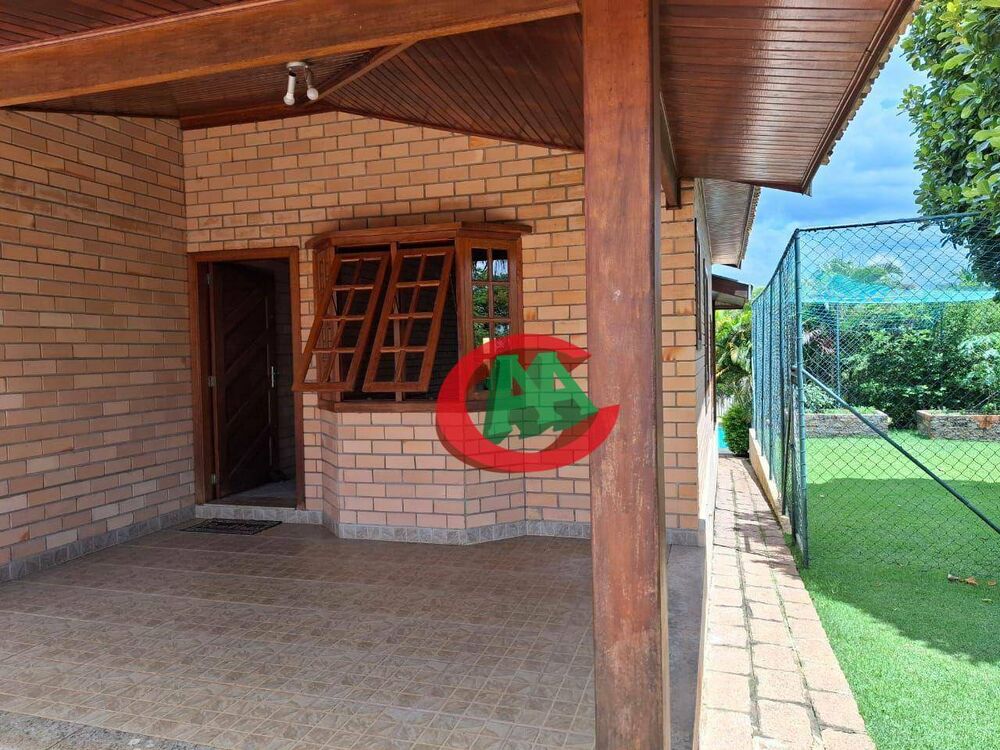 Chácara à venda com 3 quartos, 260m² - Foto 3