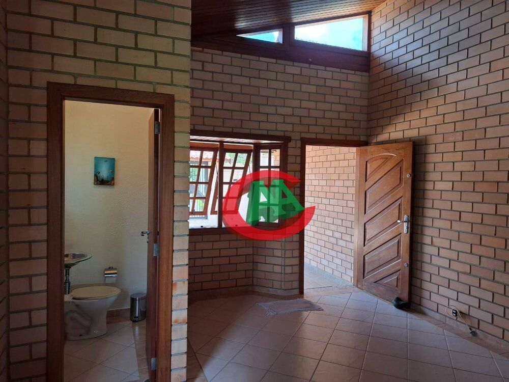 Chácara à venda com 3 quartos, 260m² - Foto 8