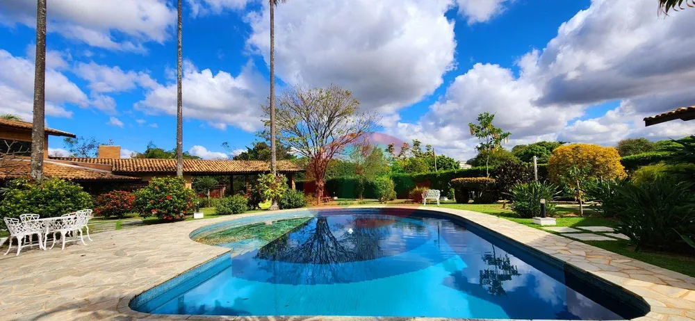 Chácara, 4 quartos, 3000 m² - Foto 1