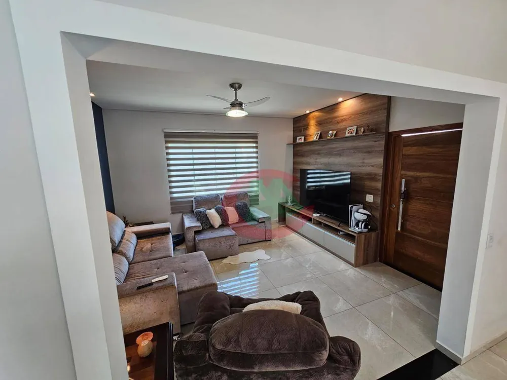 Casa, 3 quartos, 149 m² - Foto 1