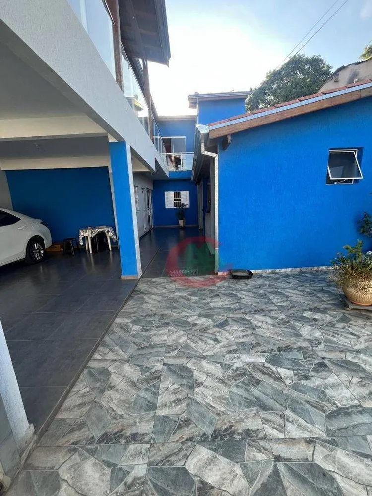 Sobrado, 3 quartos, 180 m² - Foto 2