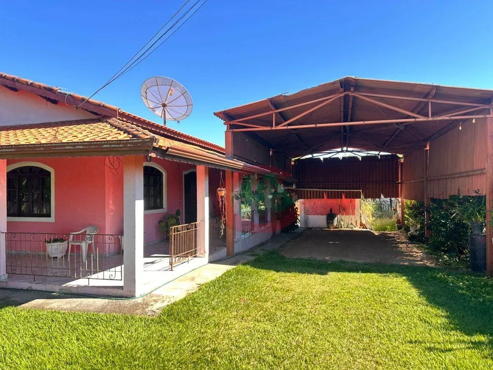 Chácara, 3 quartos, 1250 m² - Foto 2