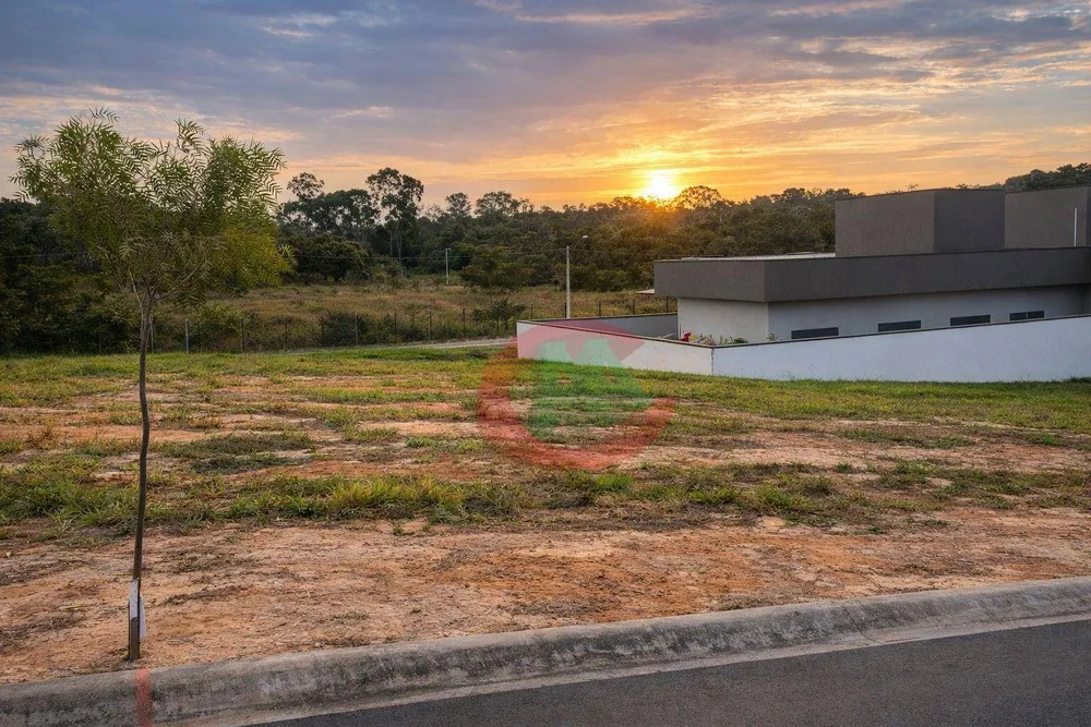 Loteamento e Condomínio, 549 m² - Foto 1