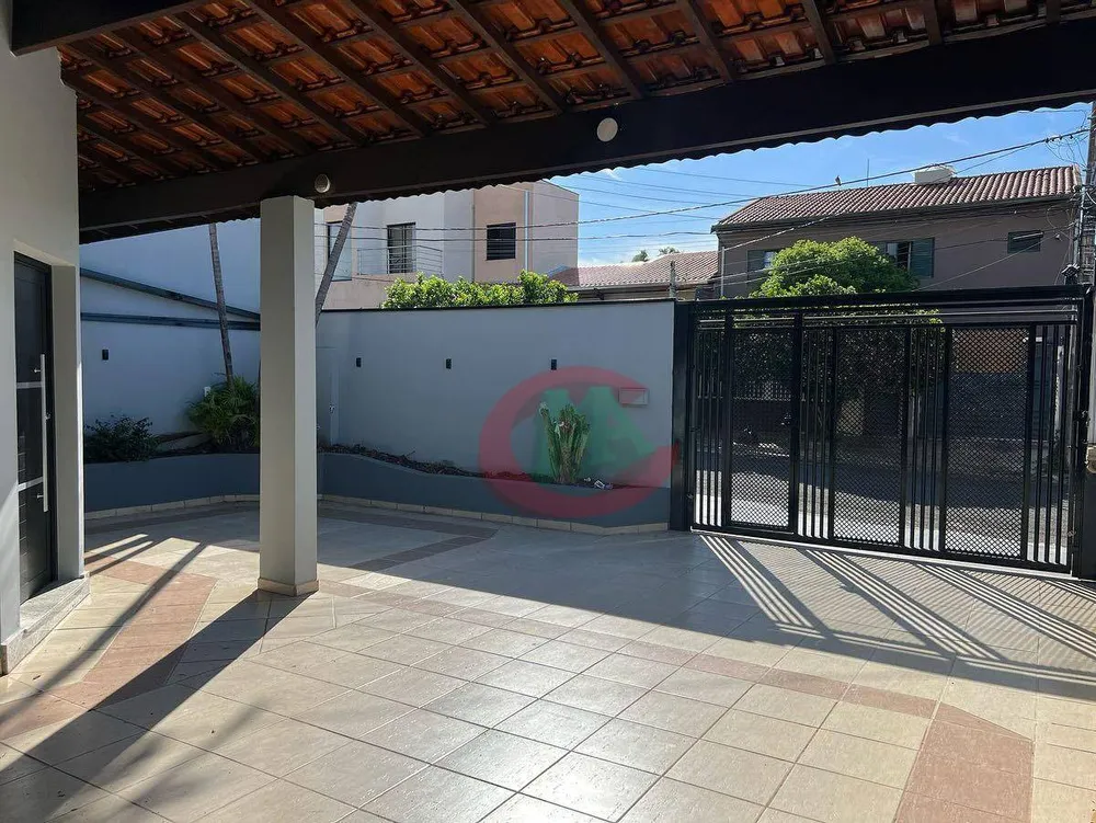 Casa, 3 quartos, 214 m² - Foto 5