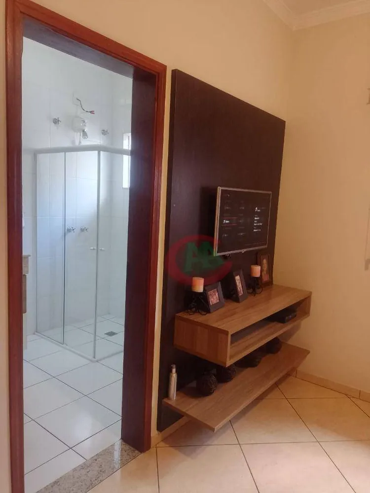 Casa, 3 quartos, 179 m² - Foto 4