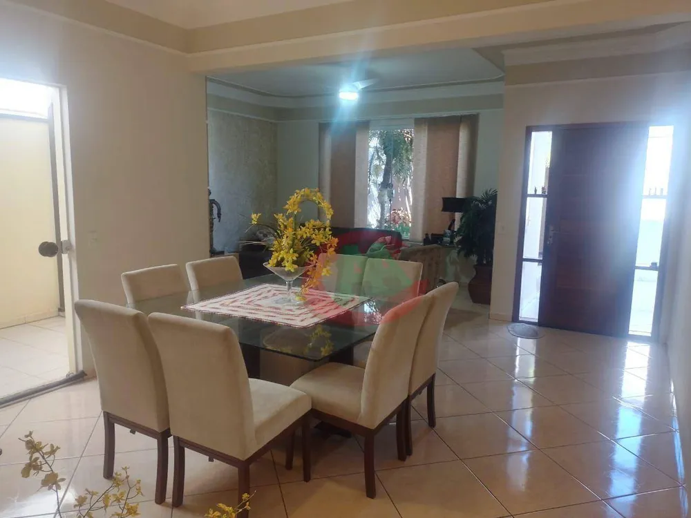 Casa, 3 quartos, 179 m² - Foto 8