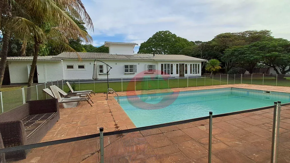 Chácara, 8 quartos, 5500 m² - Foto 1