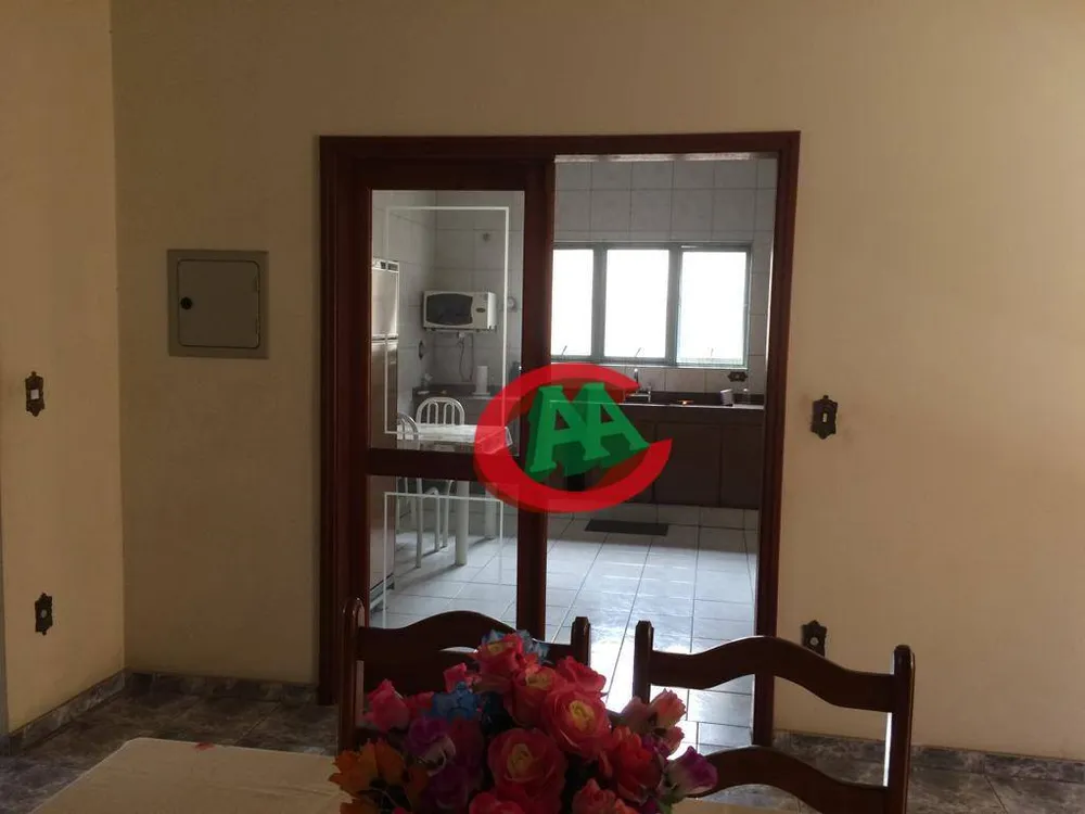 Casa, 3 quartos, 258 m² - Foto 10