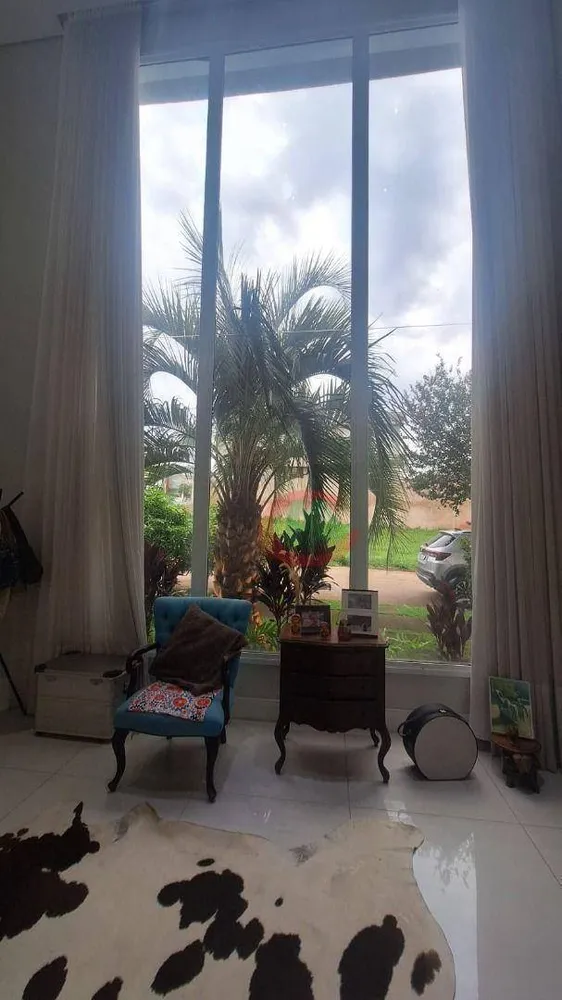 Sobrado, 4 quartos, 371 m² - Foto 1
