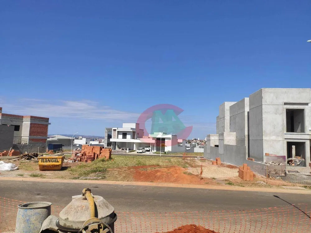 Loteamento e Condomínio, 394 m² - Foto 2