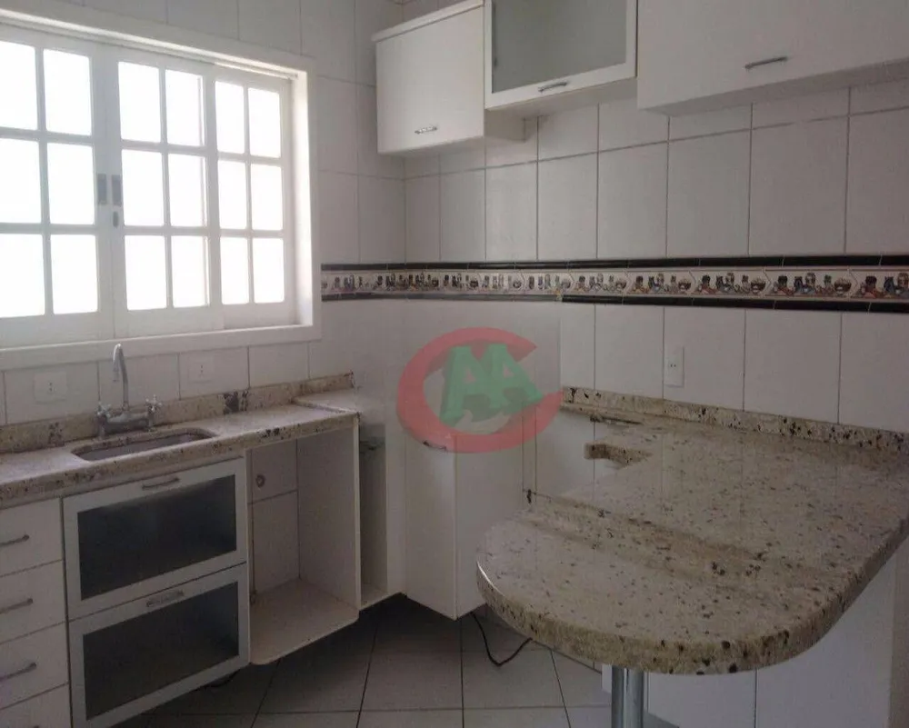 Casa, 3 quartos, 207 m² - Foto 4