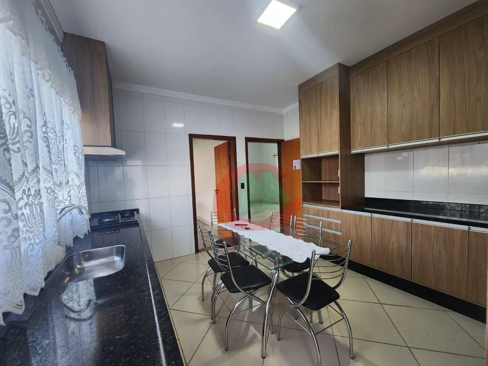 Chácara, 2 quartos, 1000 m² - Foto 2