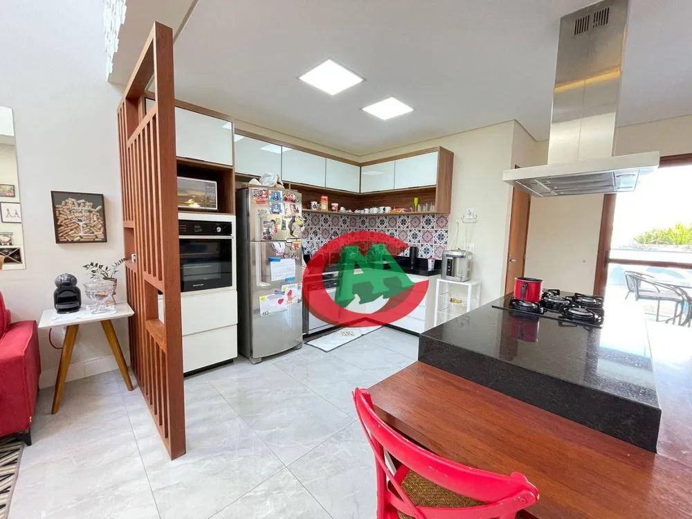 Sobrado, 3 quartos, 239 m² - Foto 1