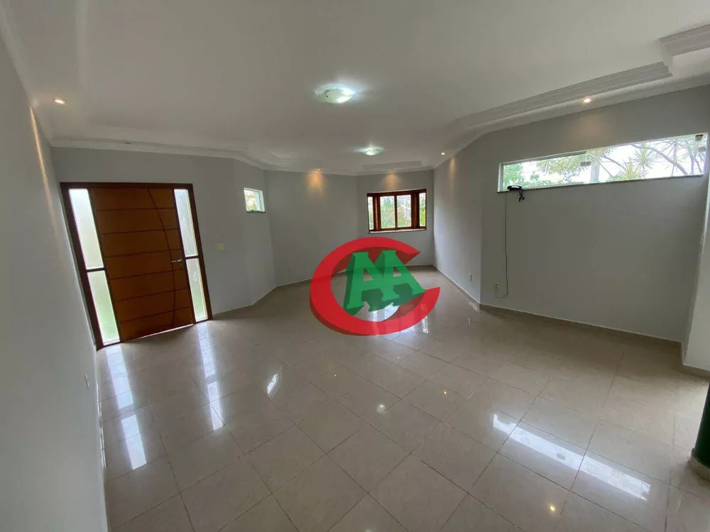 Sobrado à venda e aluguel com 6 quartos, 290m² - Foto 4