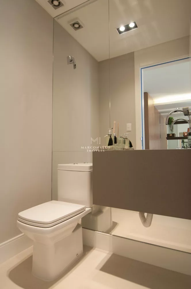 Apartamento, 8 quartos, 153 m² - Foto 2
