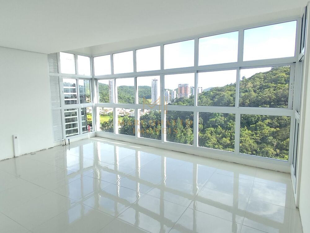 Apartamento à venda com 3 quartos, 93m² - Foto 6
