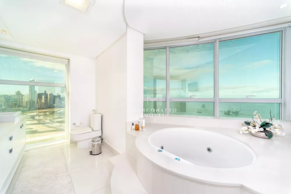 Apartamento, 4 quartos, 287 m² - Foto 2
